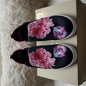 Ted Baker London Tancy 2 Slip on sneaker